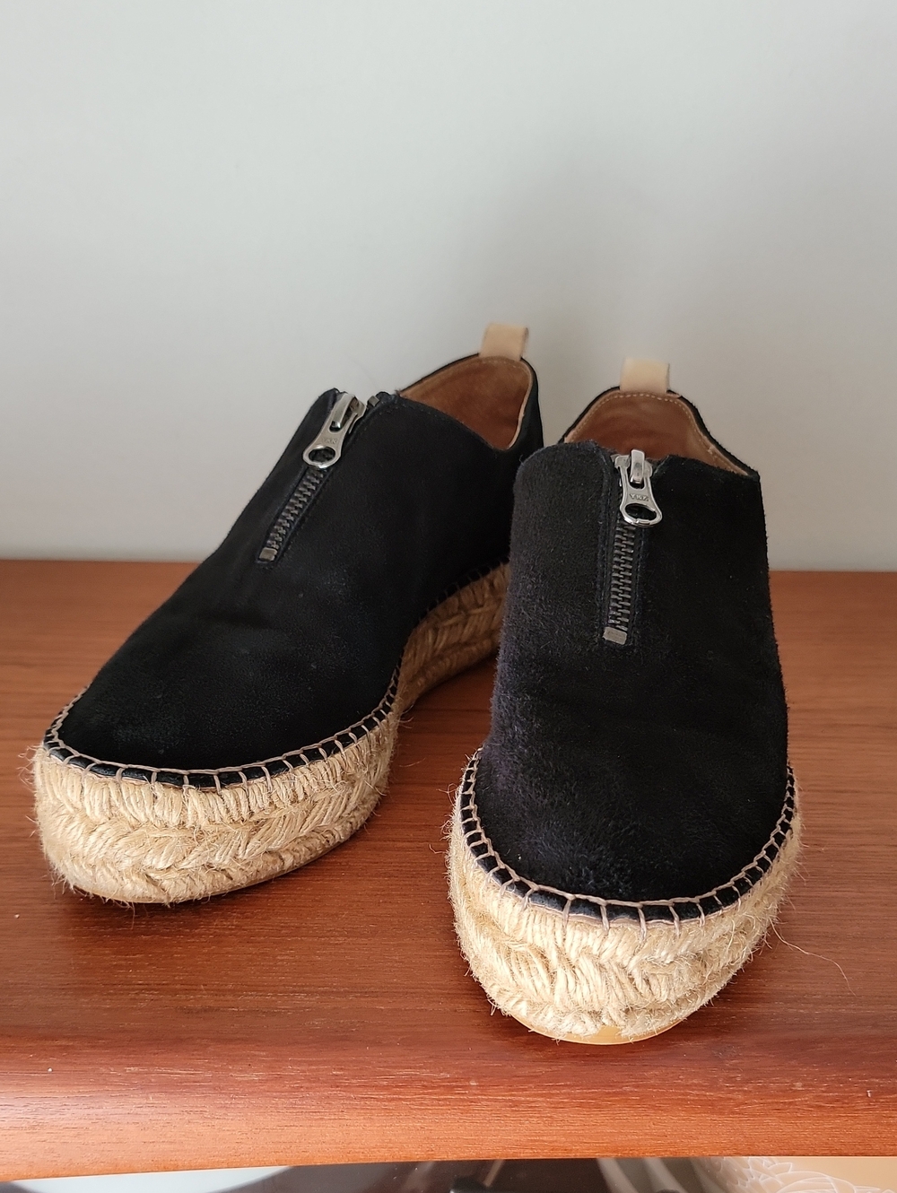 Eric Michael Serena Black Suede Espadrilles sz38/7.5
